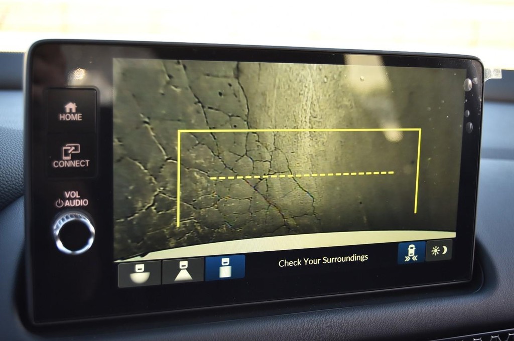 Honda HR-V Vehicle Full-screen Gallery Image 13