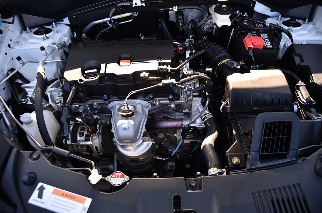 Honda HR-V Vehicle Full-screen Gallery Image 25