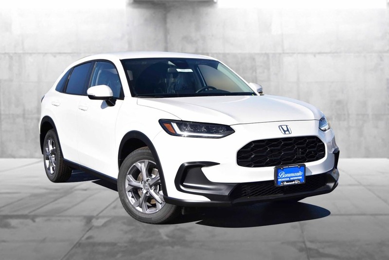 Honda HR-V Vehicle Image 02