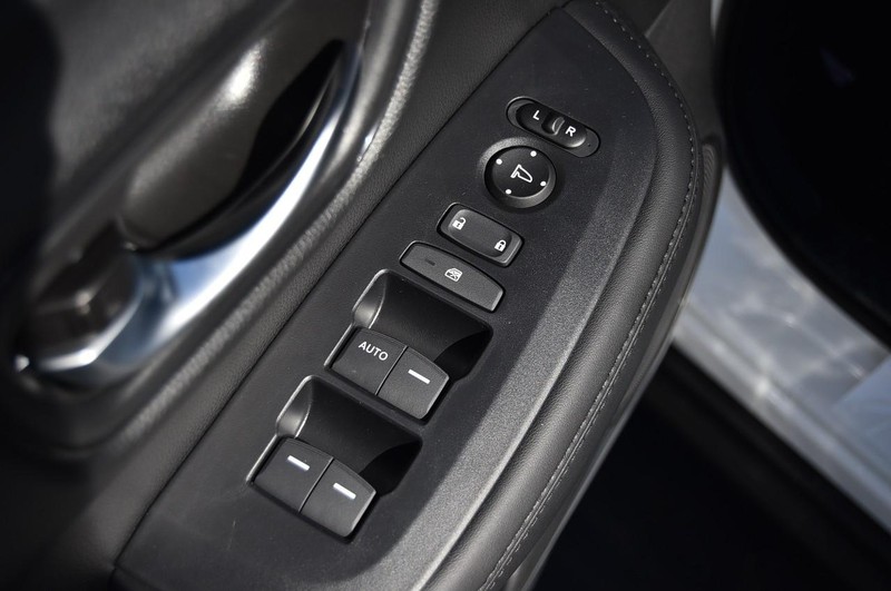 Honda HR-V Vehicle Image 08