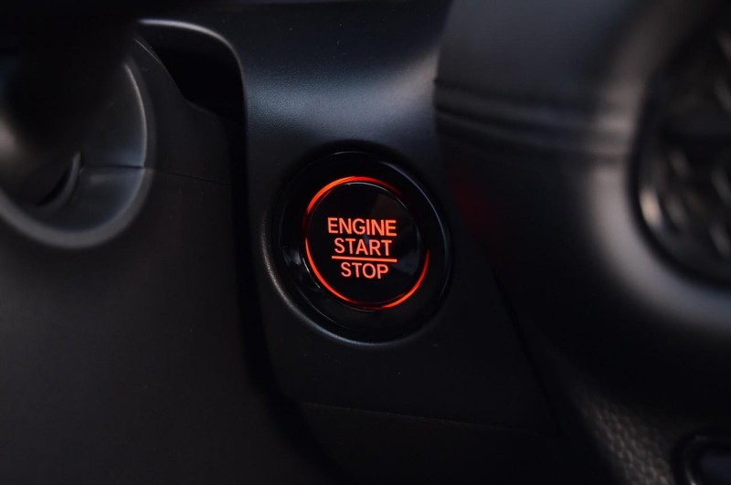 Honda HR-V Vehicle Image 18