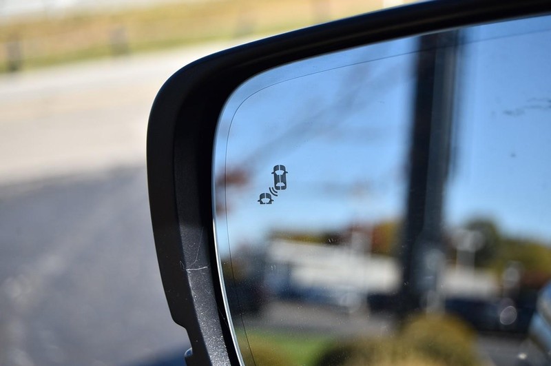 Honda Passport Vehicle Image 10