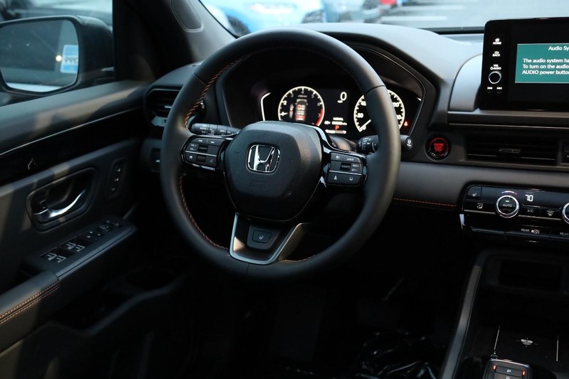 Honda Pilot Vehicle Image 27