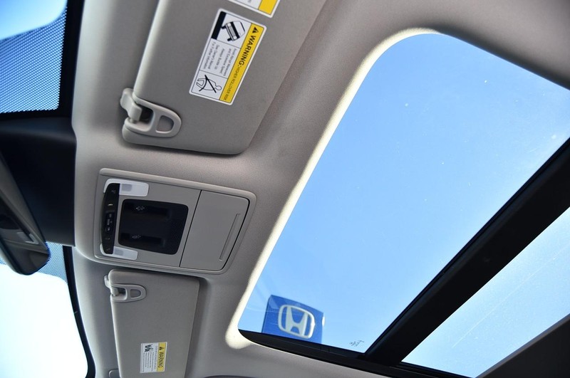 Honda Pilot Vehicle Image 24