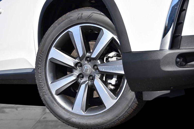 Honda Pilot Vehicle Image 03