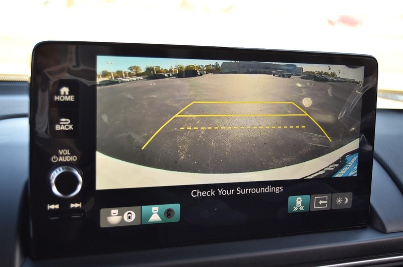 Honda Pilot Vehicle Image 14