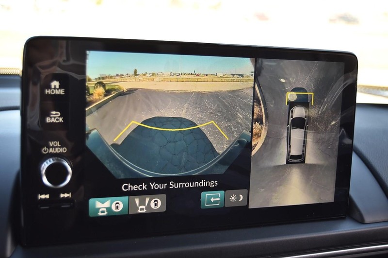 Honda Pilot Vehicle Image 15