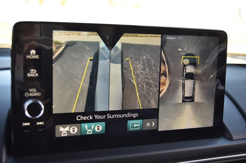 Honda Pilot Vehicle Image 16