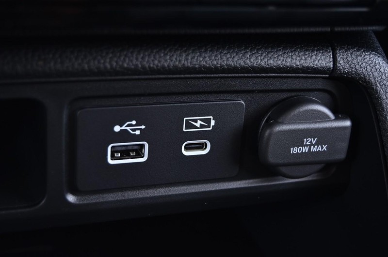 Honda Pilot Vehicle Image 18