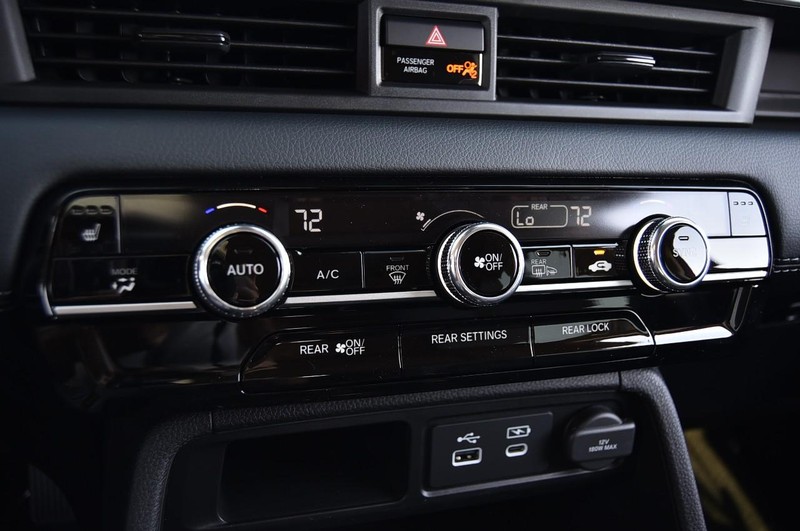 Honda Pilot Vehicle Image 17