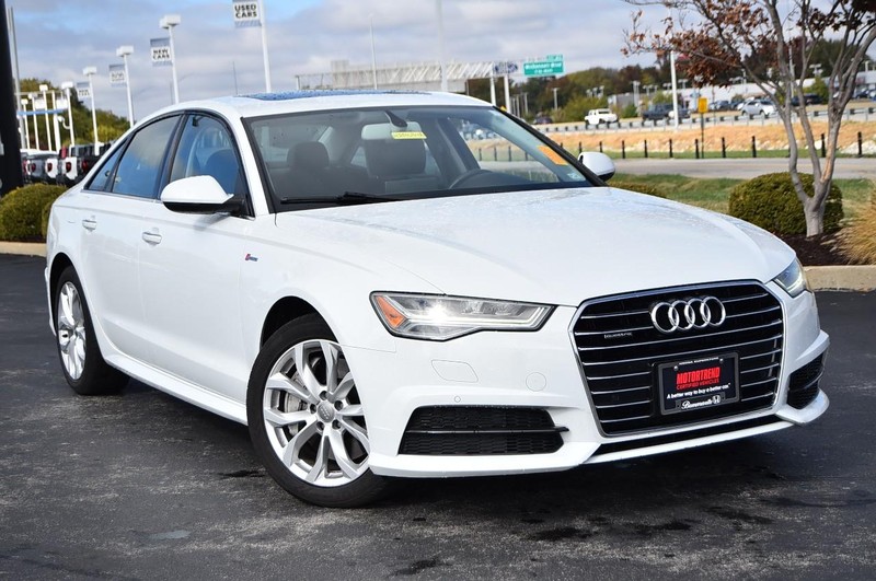 Audi A6 Vehicle Full-screen Gallery Image 2