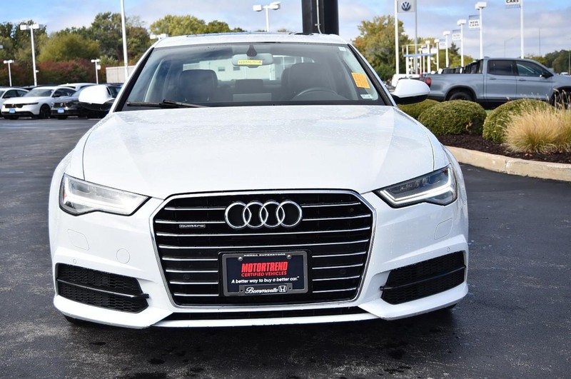 Audi A6 Vehicle Full-screen Gallery Image 4