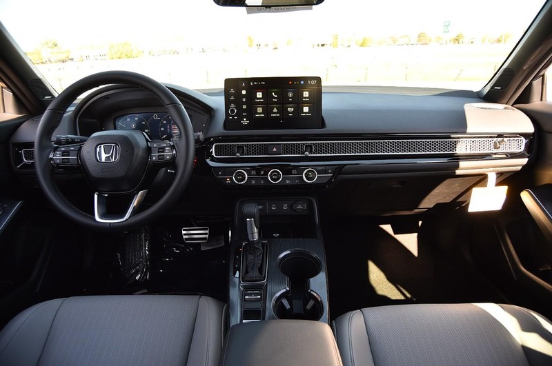 Honda Civic Sedan Hybrid Vehicle Image 07