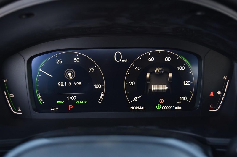 Honda Civic Sedan Hybrid Vehicle Image 12