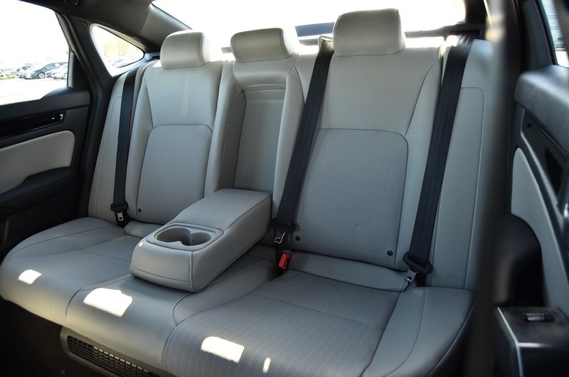 Honda Civic Sedan Hybrid Vehicle Image 25