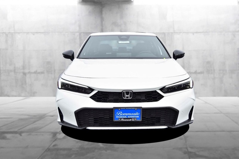 Honda Civic Sedan Hybrid Vehicle Image 04