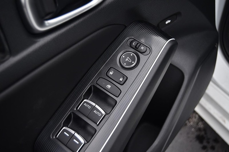 Honda Civic Sedan Hybrid Vehicle Image 08