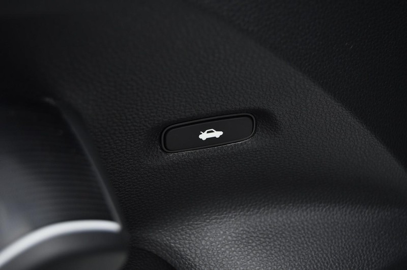 Honda Civic Sedan Hybrid Vehicle Image 09