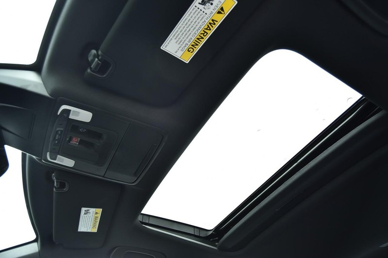 Honda Civic Sedan Hybrid Vehicle Image 24