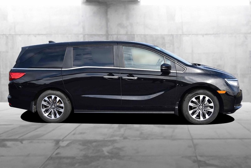 Honda Odyssey Vehicle Full-screen Gallery Image 5