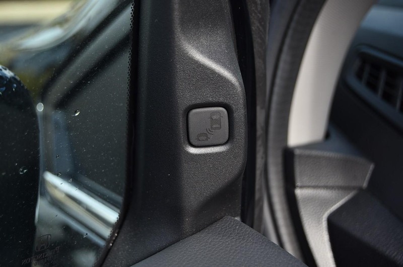 Honda Odyssey Vehicle Full-screen Gallery Image 10