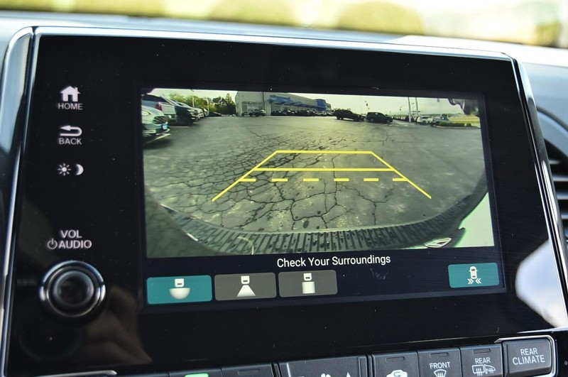 Honda Odyssey Vehicle Full-screen Gallery Image 13