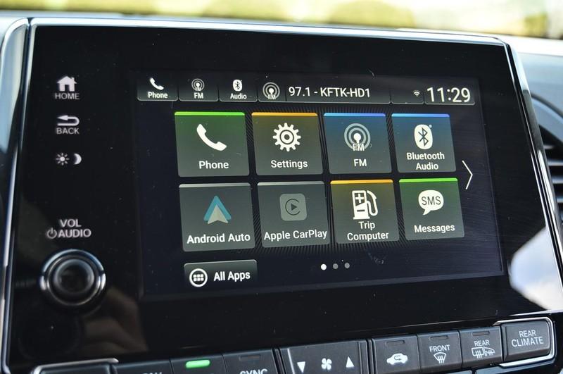 Honda Odyssey Vehicle Full-screen Gallery Image 15