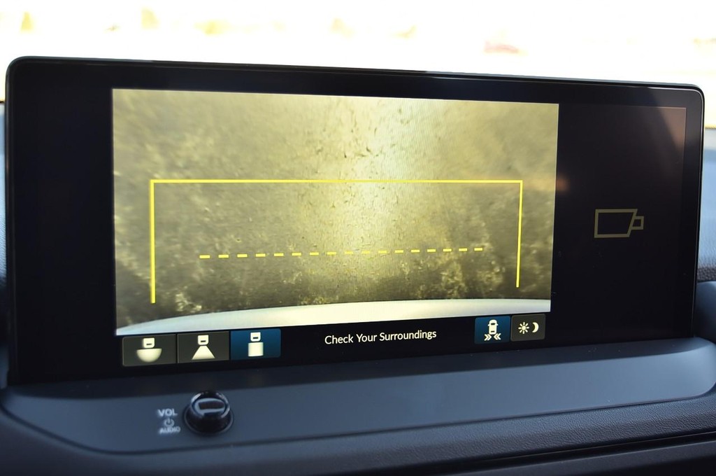 Honda Accord Hybrid Vehicle Image 12