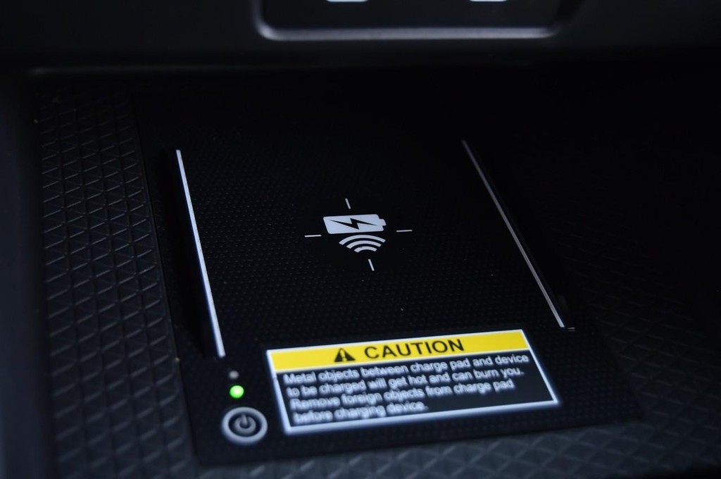 Honda Accord Hybrid Vehicle Image 16