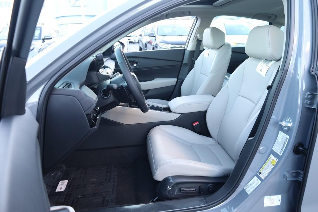 Honda Accord Hybrid Vehicle Image 08