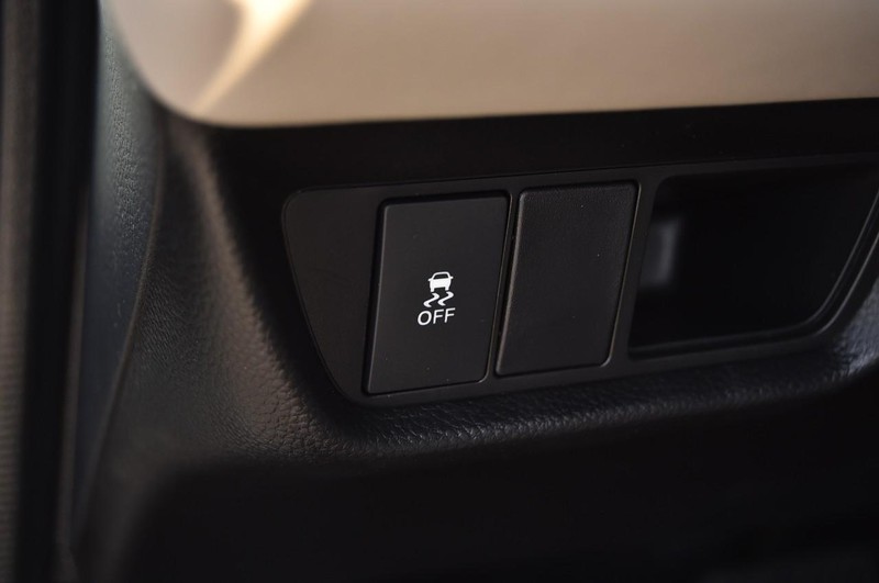 Honda HR-V Vehicle Full-screen Gallery Image 9