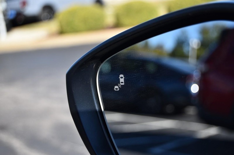 Honda Civic Si Vehicle Image 10