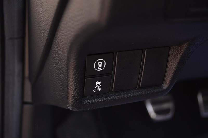 Honda Civic Si Vehicle Image 11