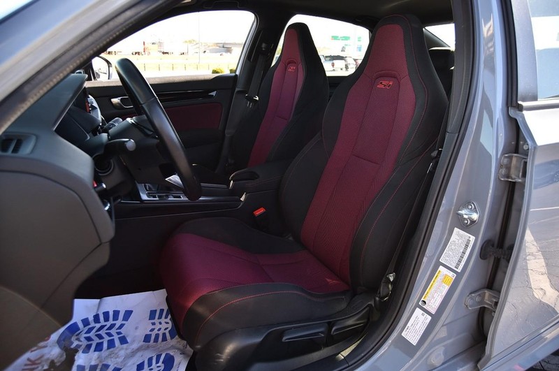 Honda Civic Si Vehicle Image 22