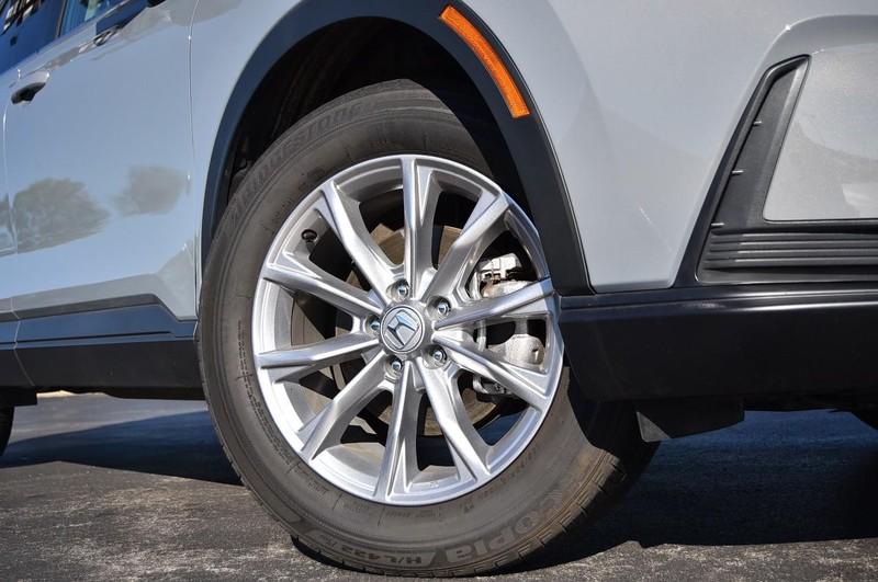 Honda CR-V Vehicle Full-screen Gallery Image 3