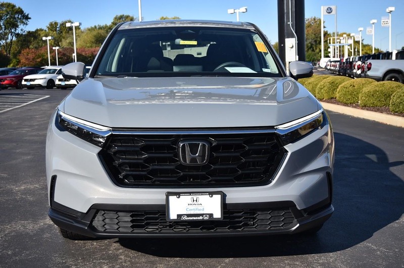 Honda CR-V Vehicle Full-screen Gallery Image 4