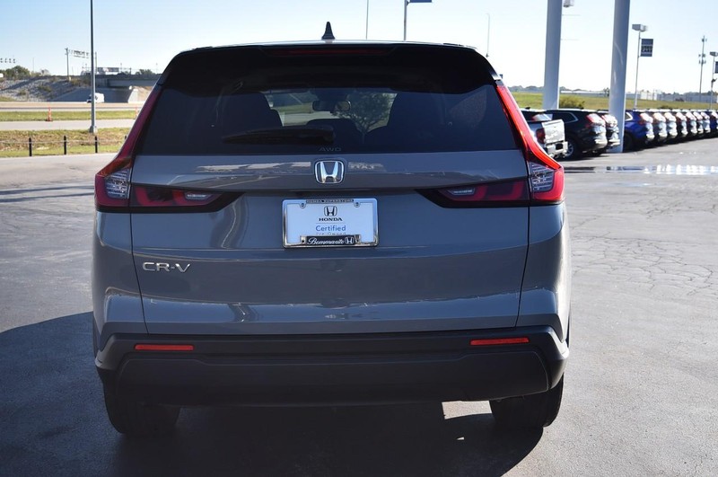 Honda CR-V Vehicle Full-screen Gallery Image 6