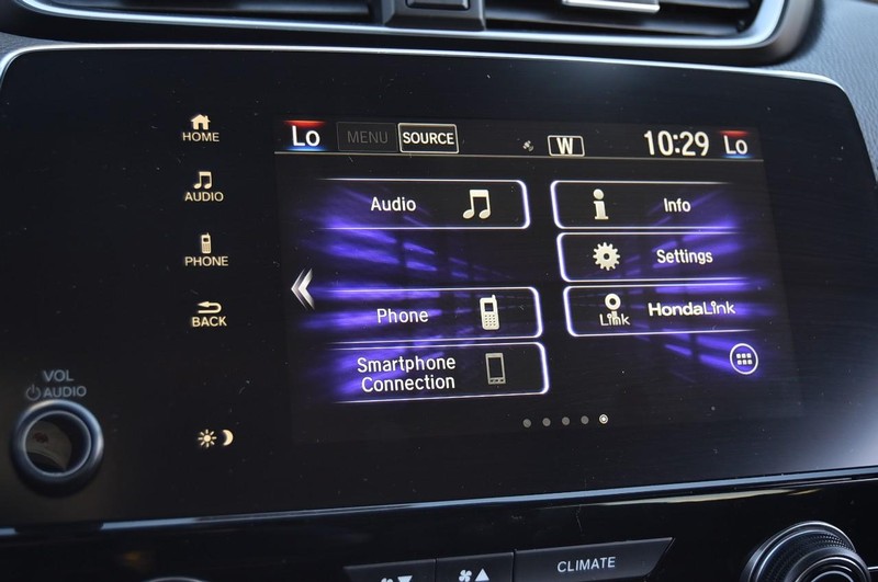 Honda CR-V Hybrid Vehicle Full-screen Gallery Image 15