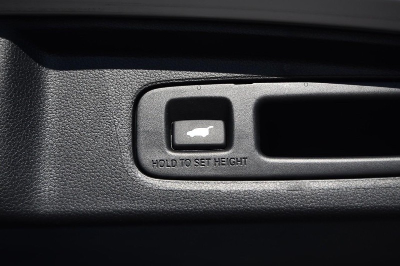 Honda CR-V Hybrid Vehicle Full-screen Gallery Image 29
