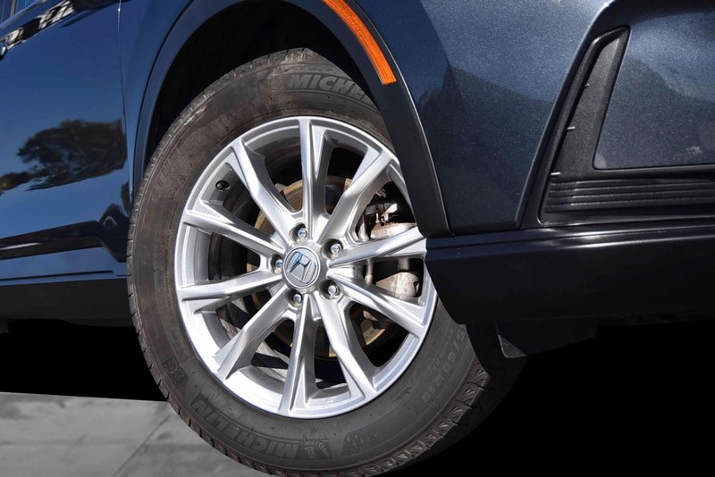 Honda CR-V Vehicle Image 03