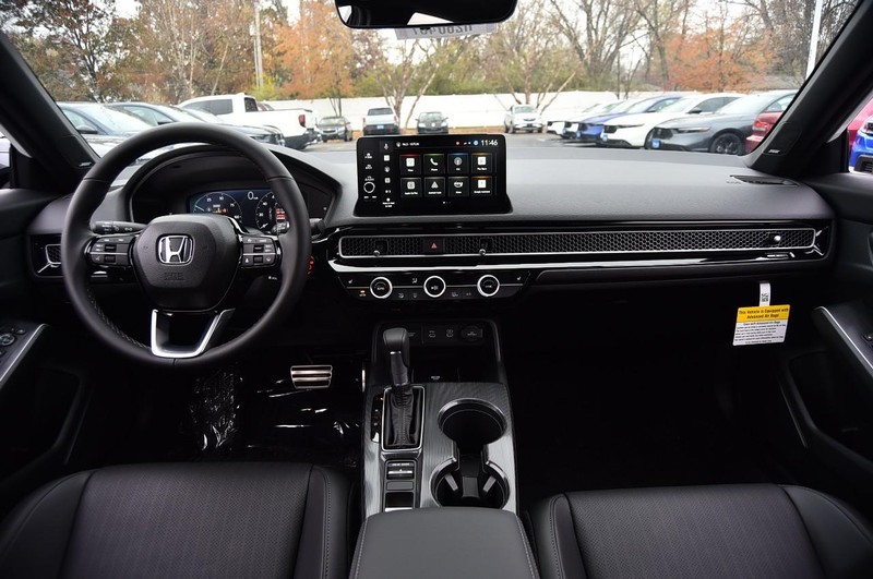 Honda Civic Sedan Hybrid Vehicle Image 07