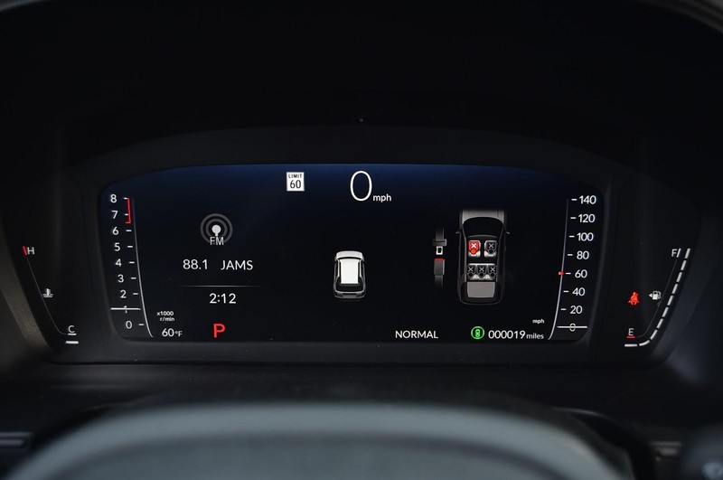 Honda Passport Vehicle Image 12