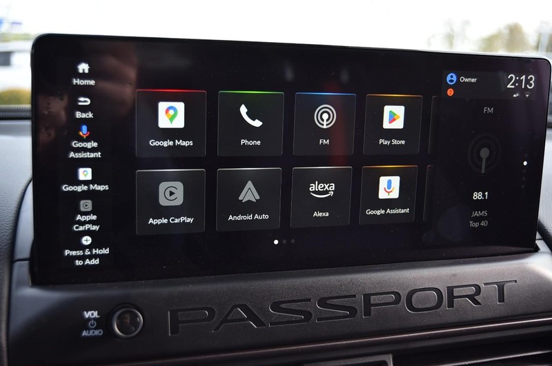 Honda Passport Vehicle Image 15