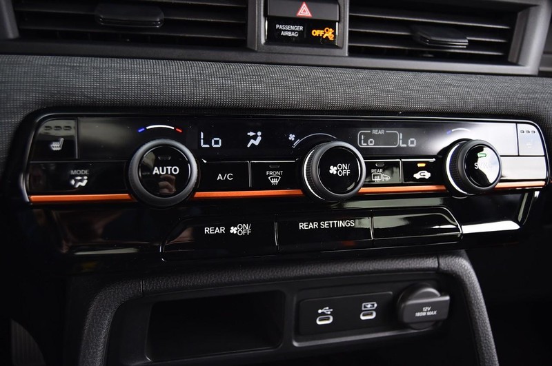 Honda Passport Vehicle Image 17