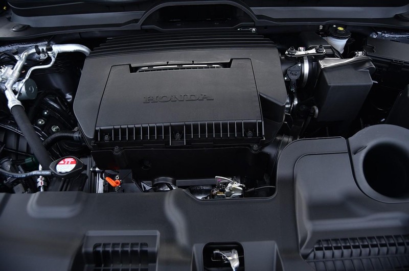 Honda Passport Vehicle Image 30