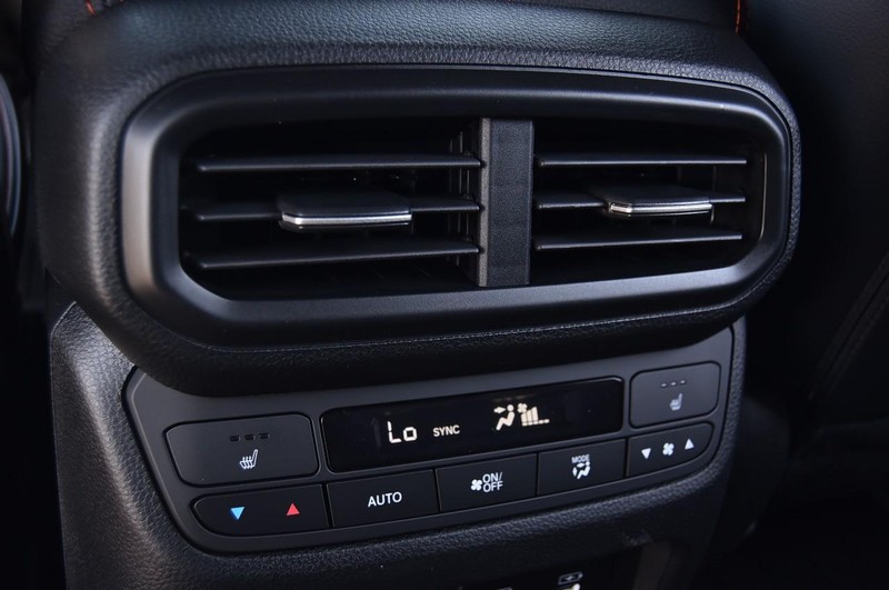 Honda Passport Vehicle Image 32