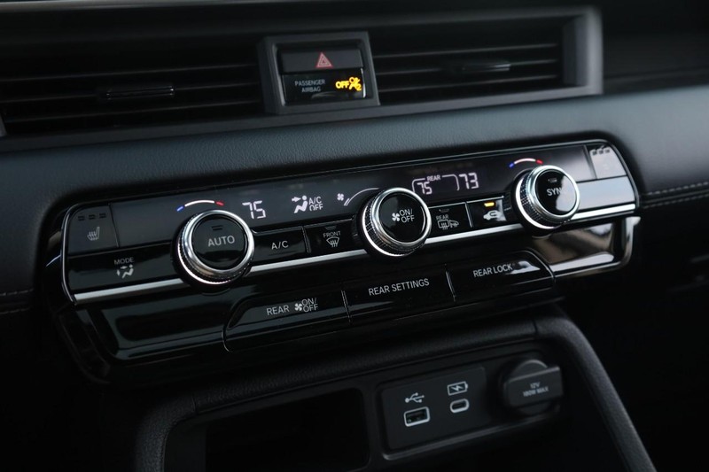 Honda Pilot Vehicle Image 17