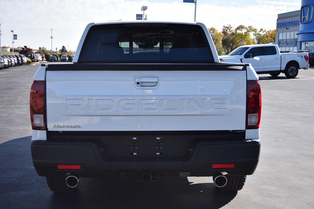 Honda Ridgeline Vehicle Image 06