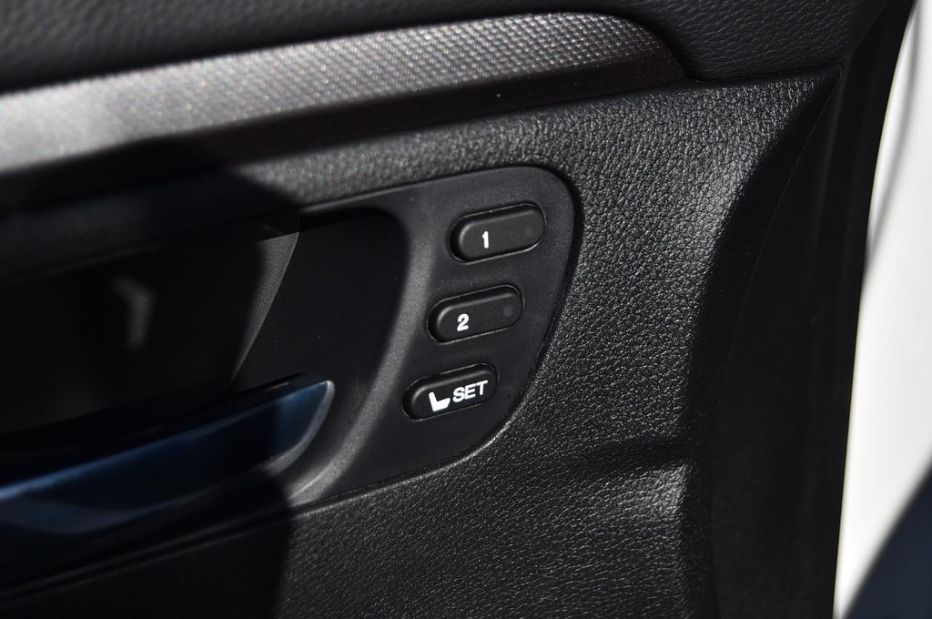 Honda Ridgeline Vehicle Image 11