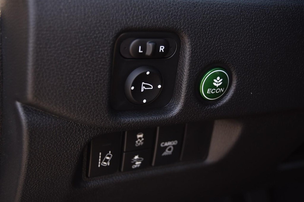 Honda Ridgeline Vehicle Image 13